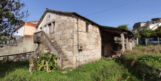 Casa de piedra para restaurar en Rubiós- MV626