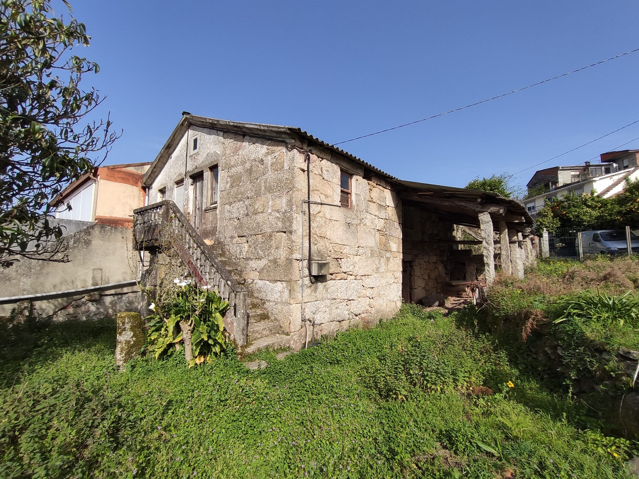 Casa de piedra para restaurar en Tortoreos  – MV626