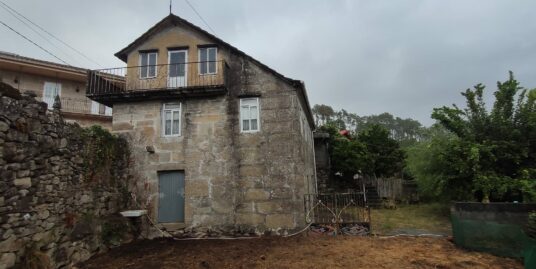 Casa para restaurar, Padrons – MV665