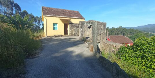Casa en Ponteareas, Bugarín – MV894