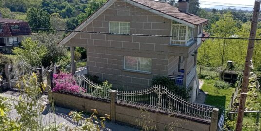 Gran casa en Canedo – MV955