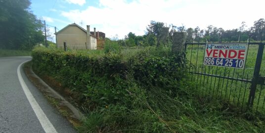 Solar de 2478m2 en Areas, Ponteareas – MV946