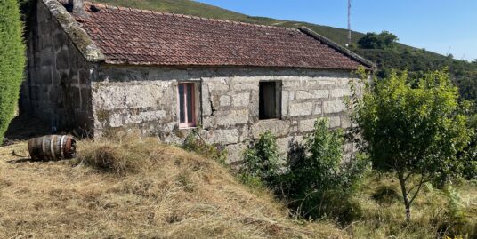 Casa de piedra, planta alta, zona soleada y vistas – MV762