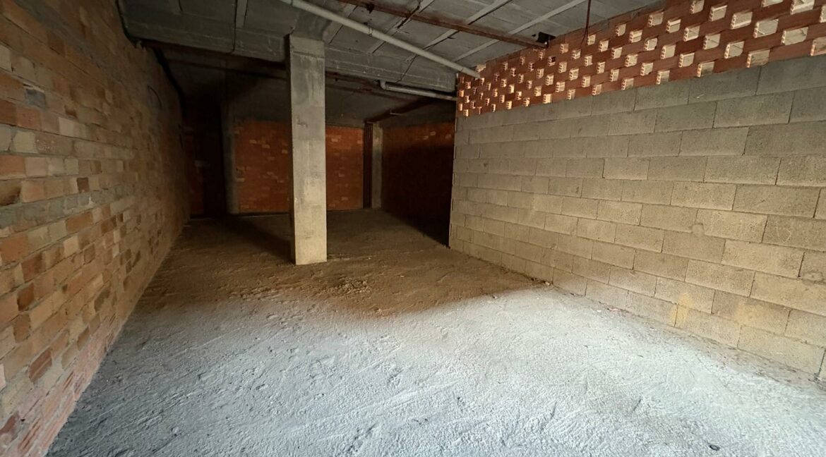 WhatsApp Image 2025-11-18 at 16.44.41 (16)