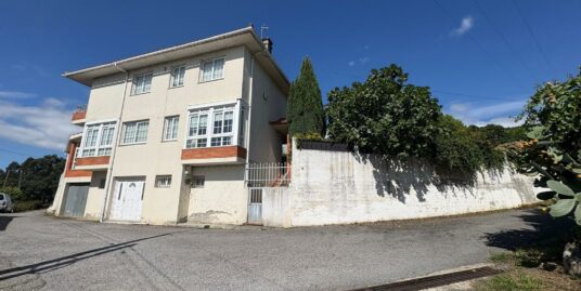 Casa de alquiler 3 dormitorios – Arbo – MV1087