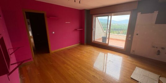 Ático de 1 dormitorio, terraza, garaje y trastero – MV1090